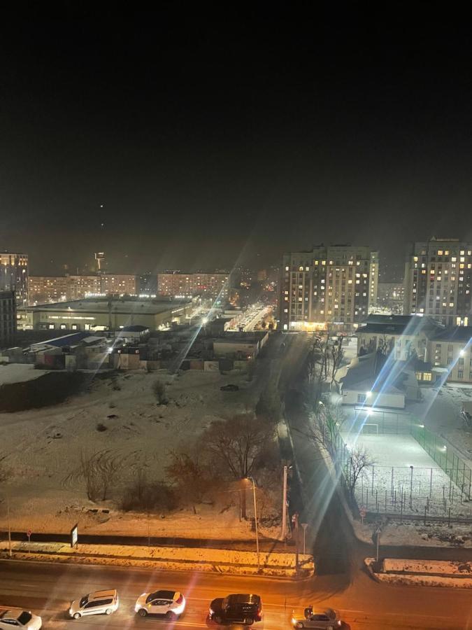Апартамент Со Стильным Интерьером У "Мега Алматы" Bagian luar foto